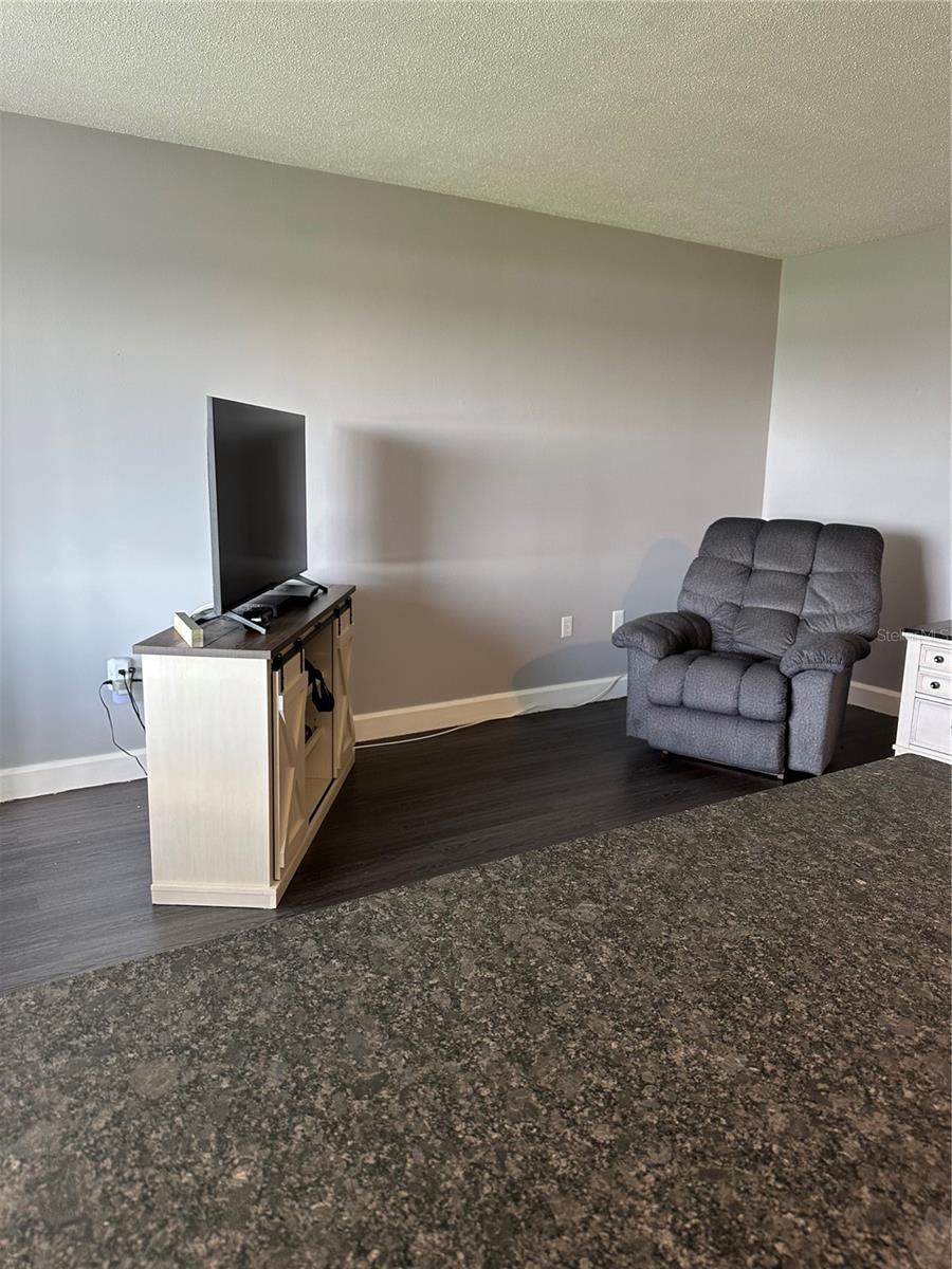 1600 W LAKE PARKER DR #B27, LAKELAND, FL, 33805