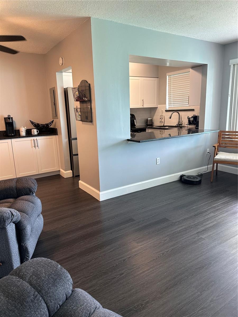 1600 W LAKE PARKER DR #B27, LAKELAND, FL, 33805