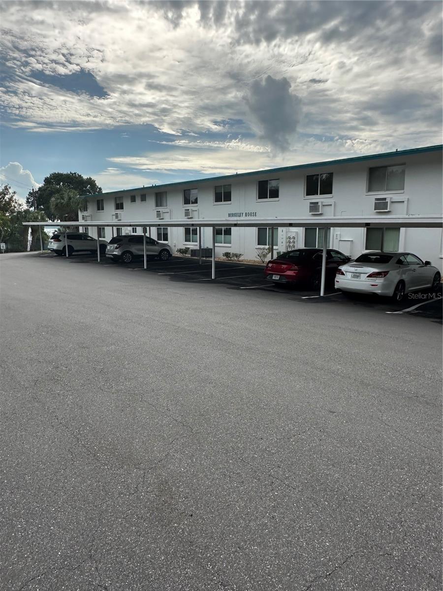 1600 W LAKE PARKER DR #B27, LAKELAND, FL, 33805