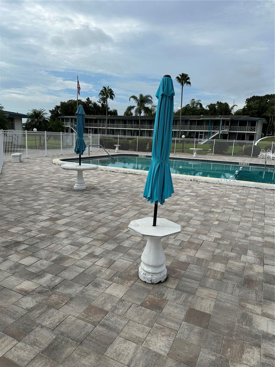 1600 W LAKE PARKER DR #B27, LAKELAND, FL, 33805
