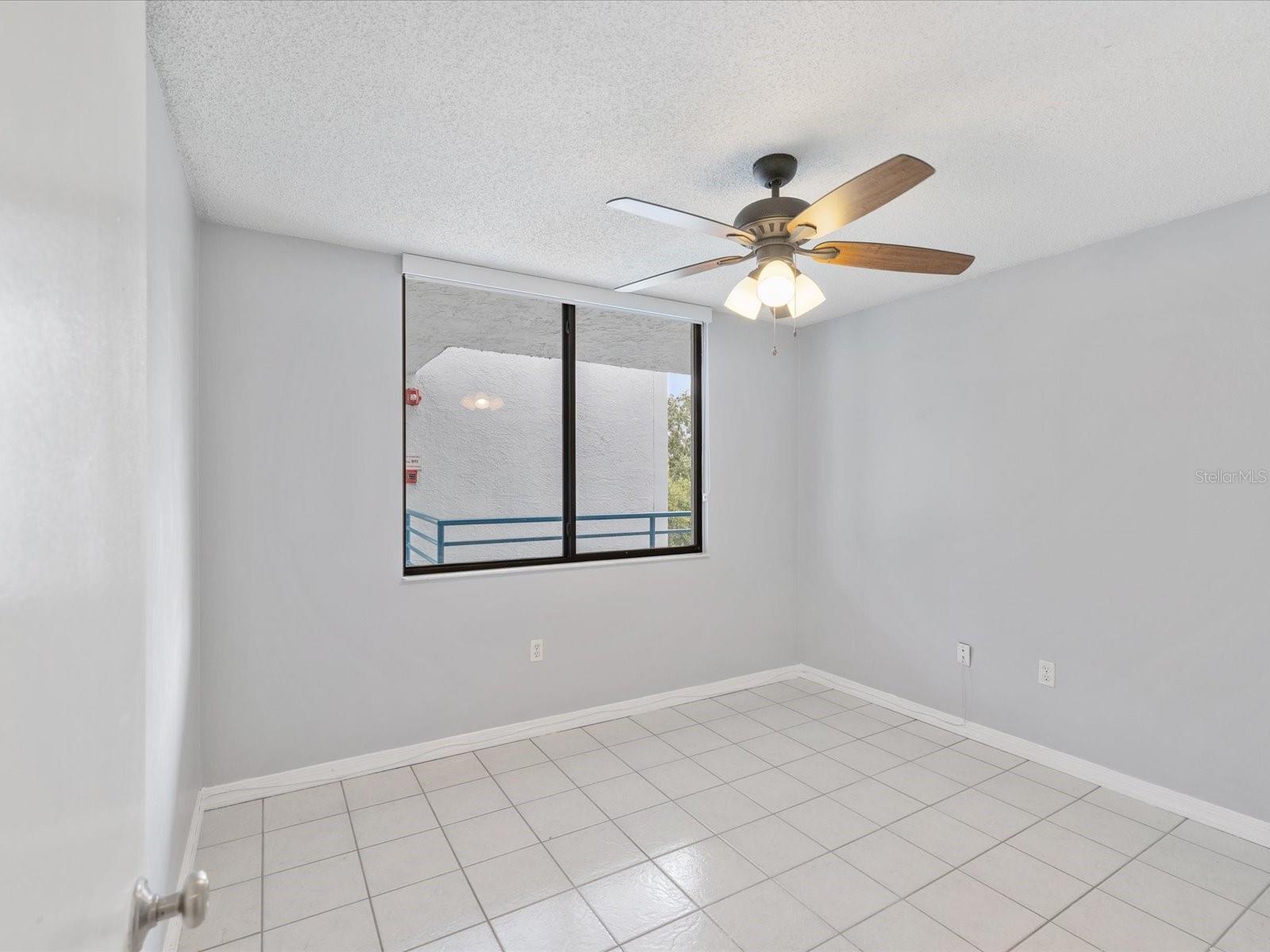 2424 W TAMPA BAY BLVD #L-302, TAMPA, FL, 33607