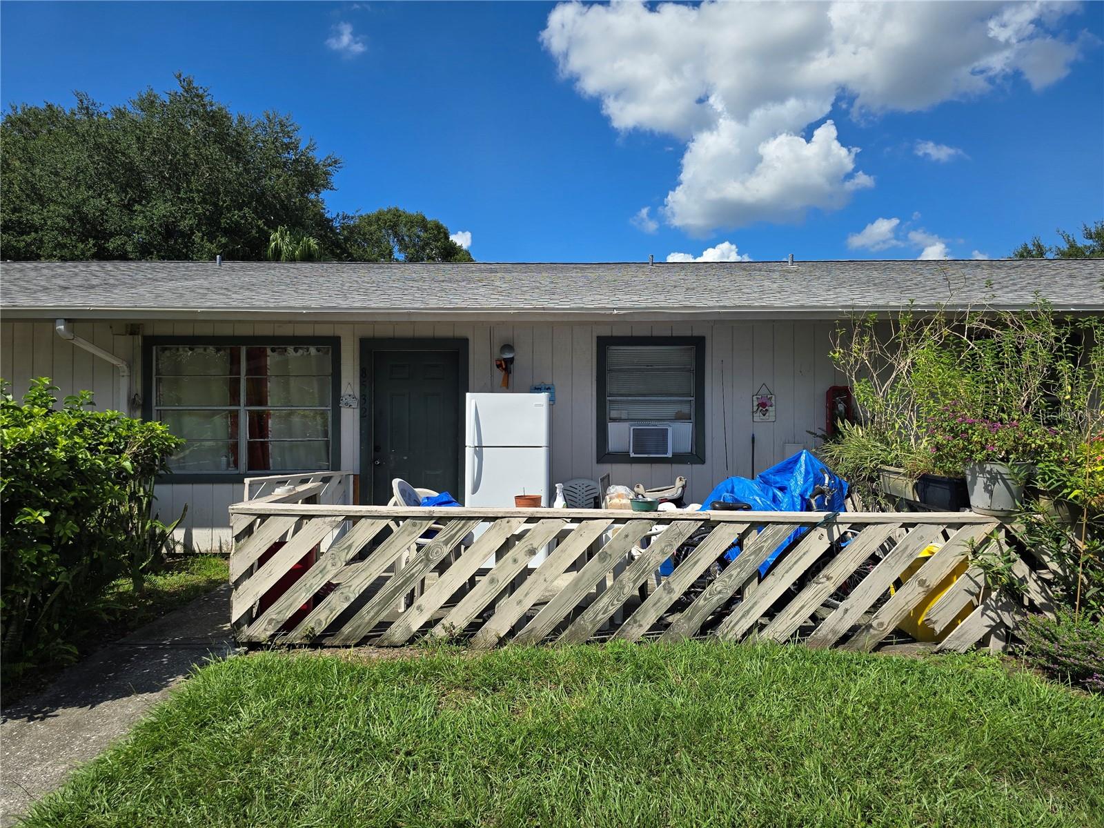 8528-8534 CHANNELVIEW CIR, TAMPA, FL, 33614