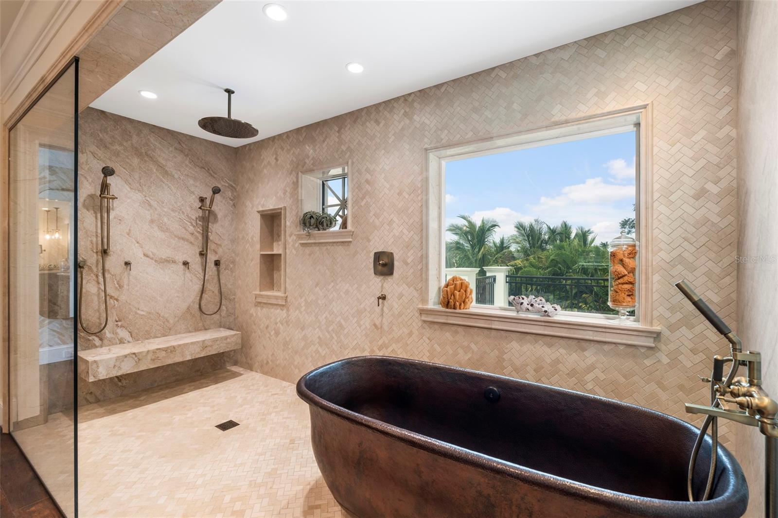 A4625287 Property Photo