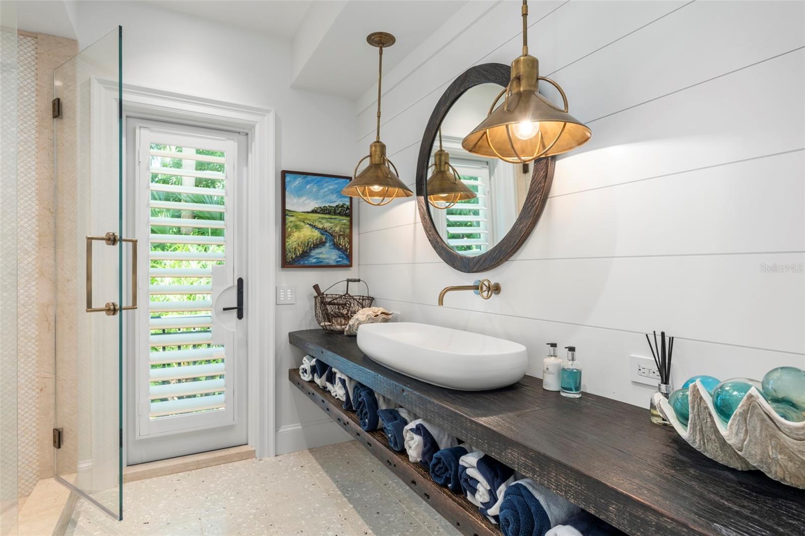 A4625287 Property Photo