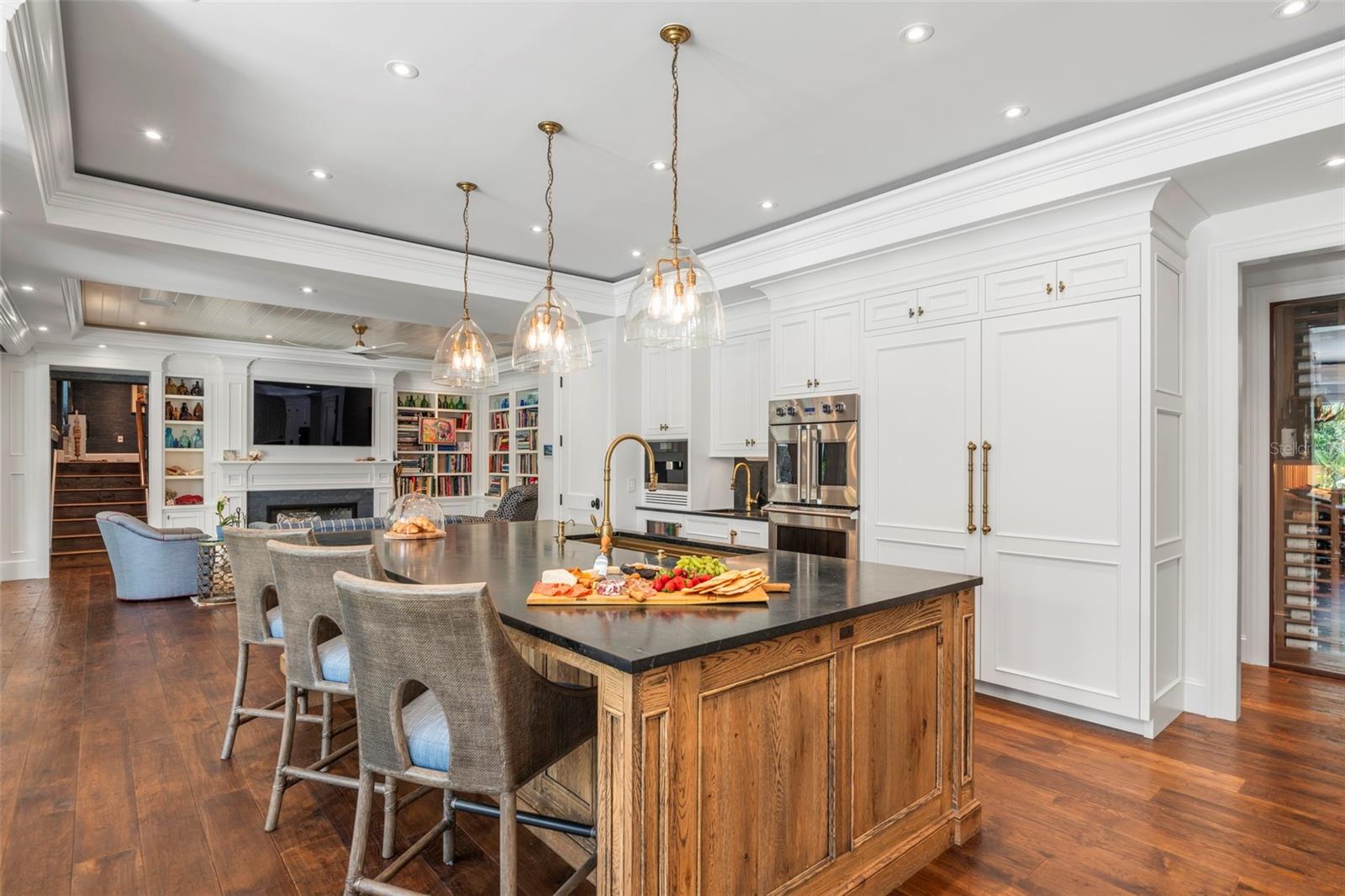 A4625287 Property Photo