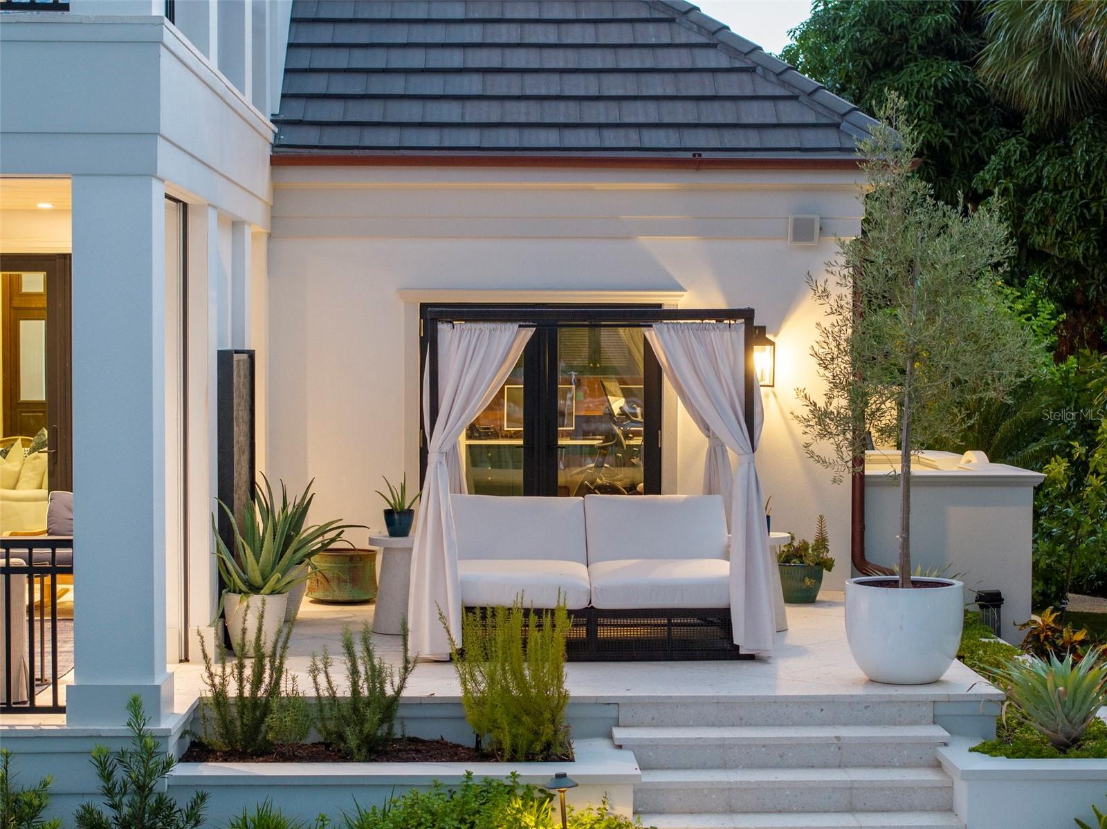 A4625287 Property Photo