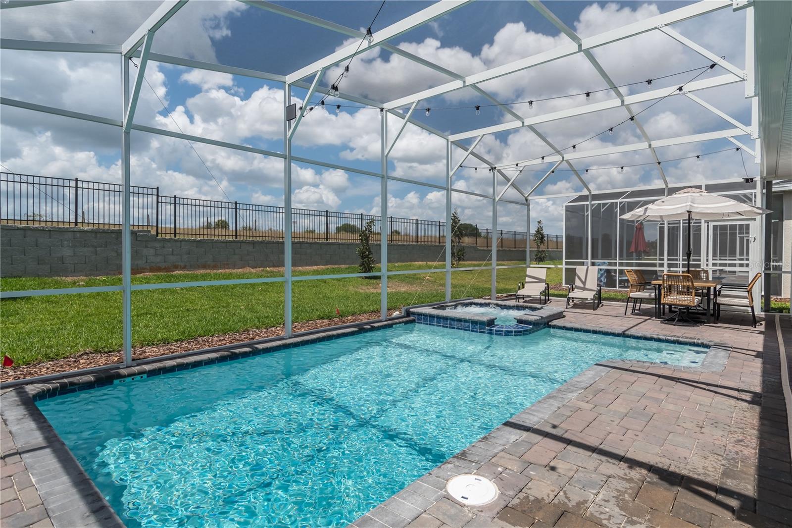 9102 SOMMERSET HILLS DR, DAVENPORT, FL, 33896