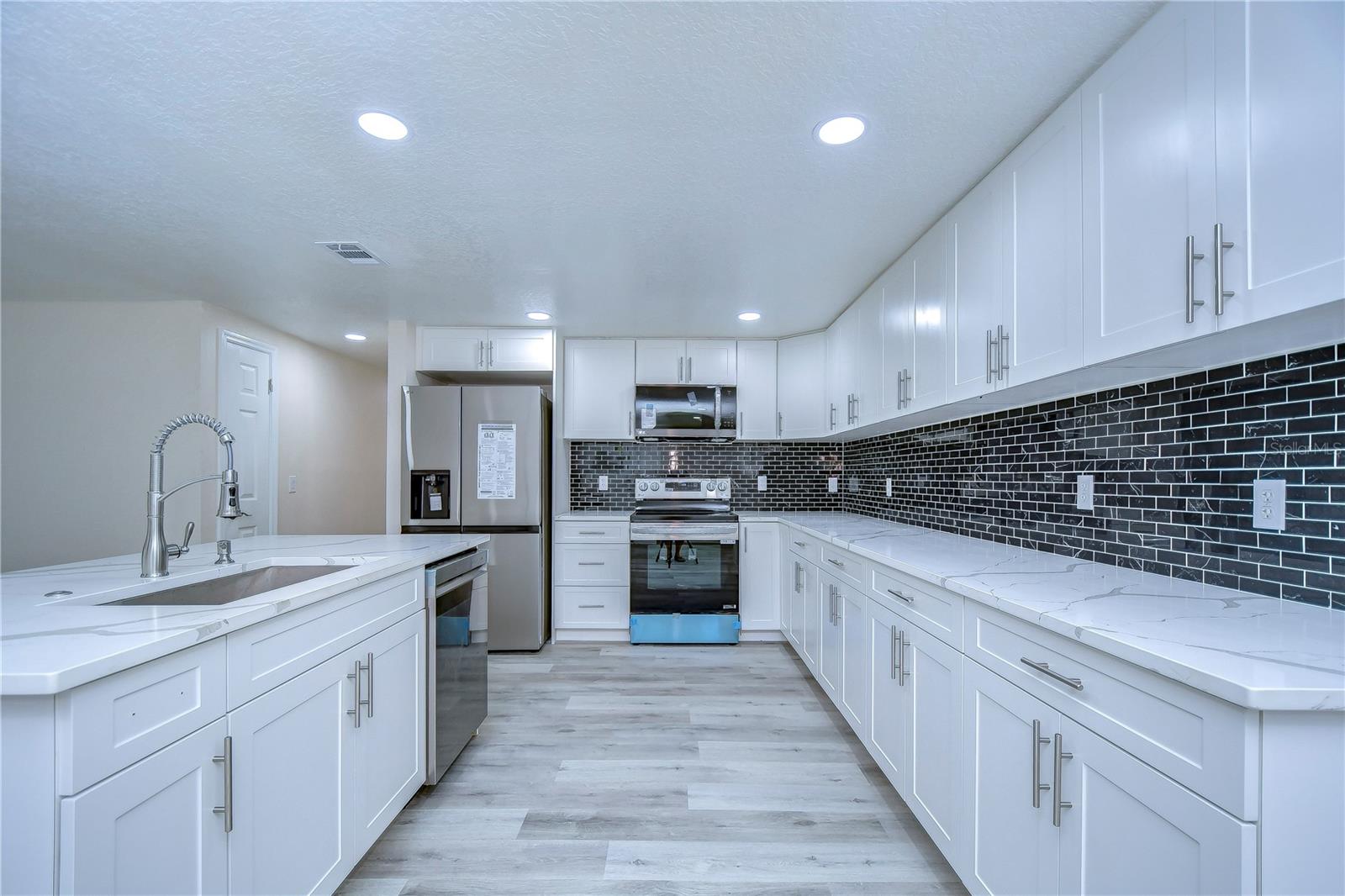 8921 HONEYWELL RD, GIBSONTON, FL, 33534