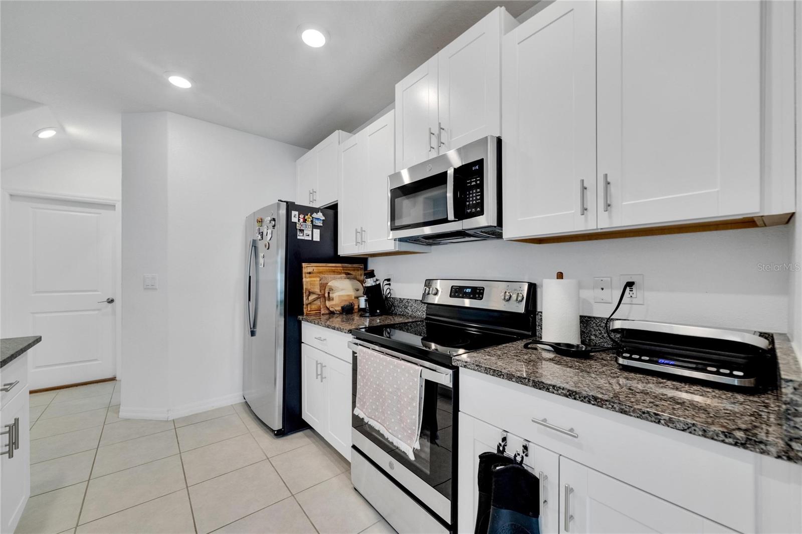 6406 BAR S BAR TRL, ZEPHYRHILLS, FL, 33541