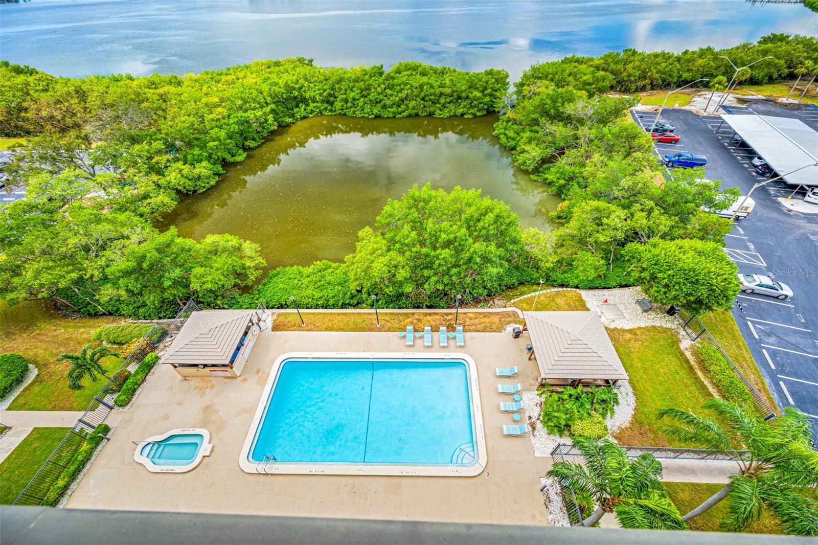 7050 SUNSET DR S #912, SOUTH PASADENA, FL, 33707