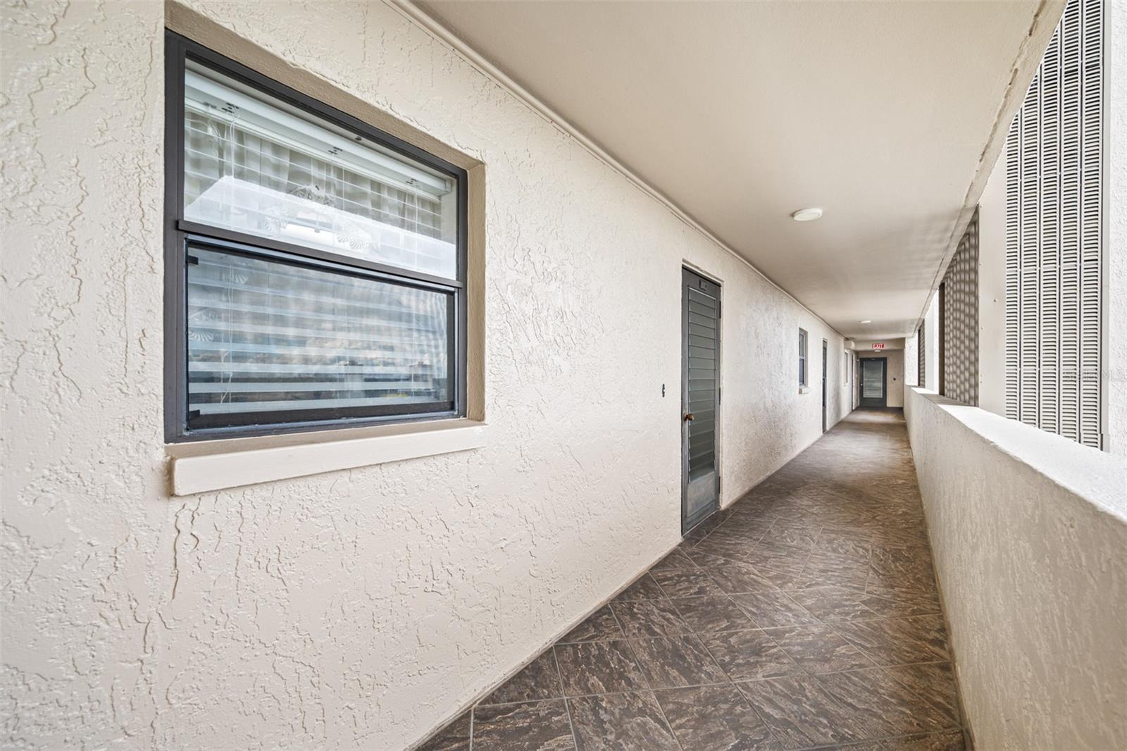 7050 SUNSET DR S #912, SOUTH PASADENA, FL, 33707