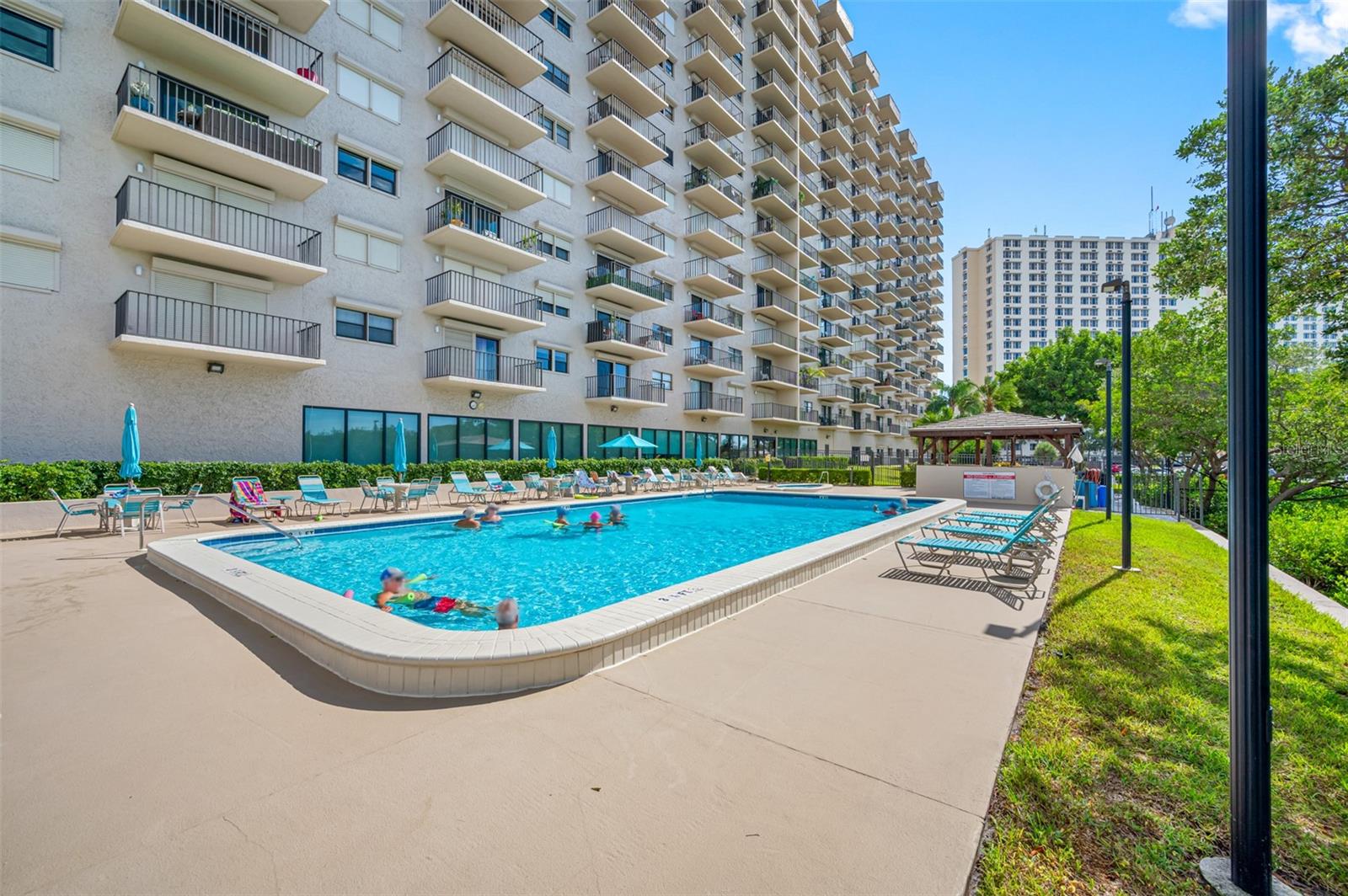 7050 SUNSET DR S #912, SOUTH PASADENA, FL, 33707