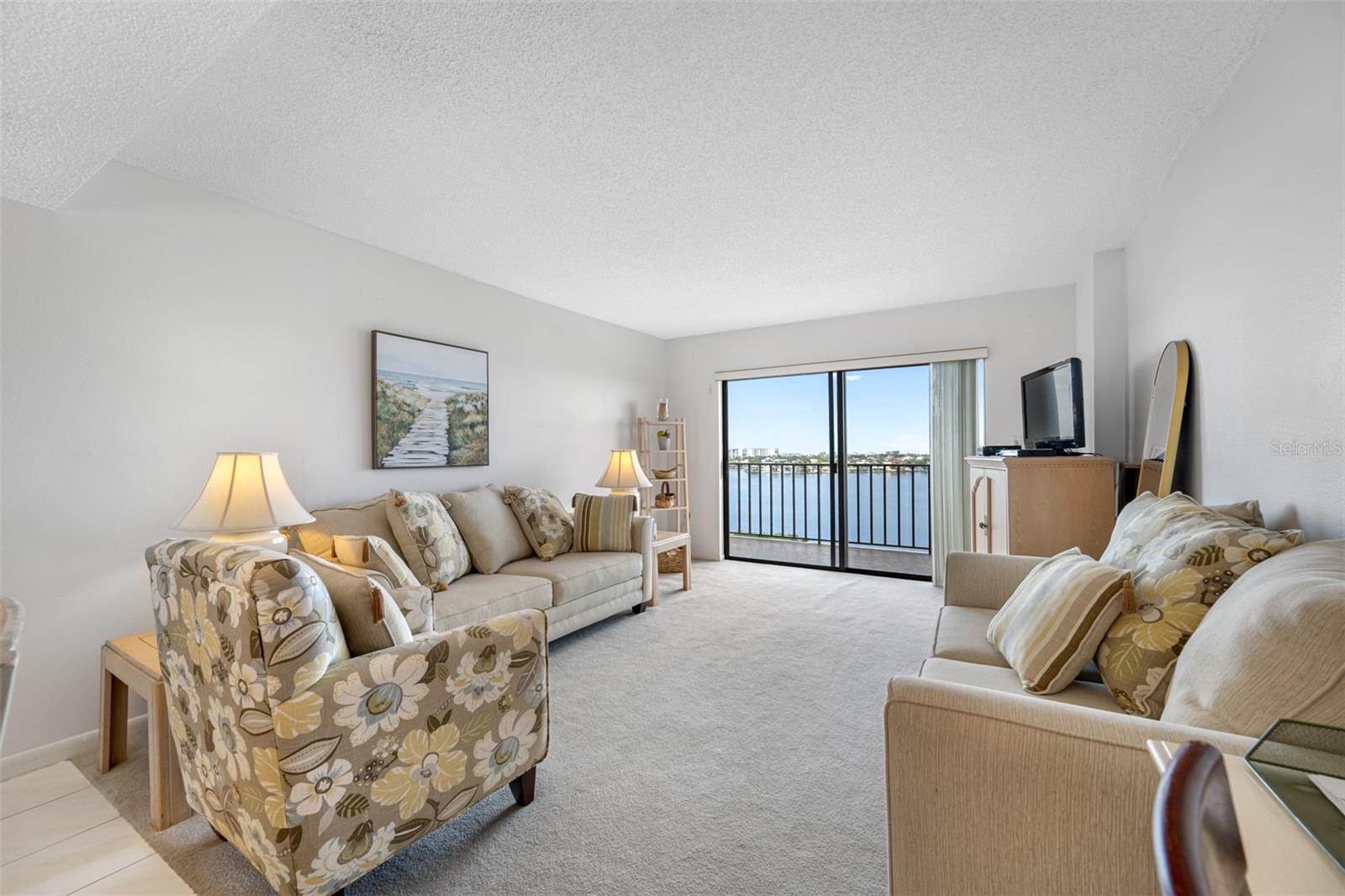 7050 SUNSET DR S #912, SOUTH PASADENA, FL, 33707