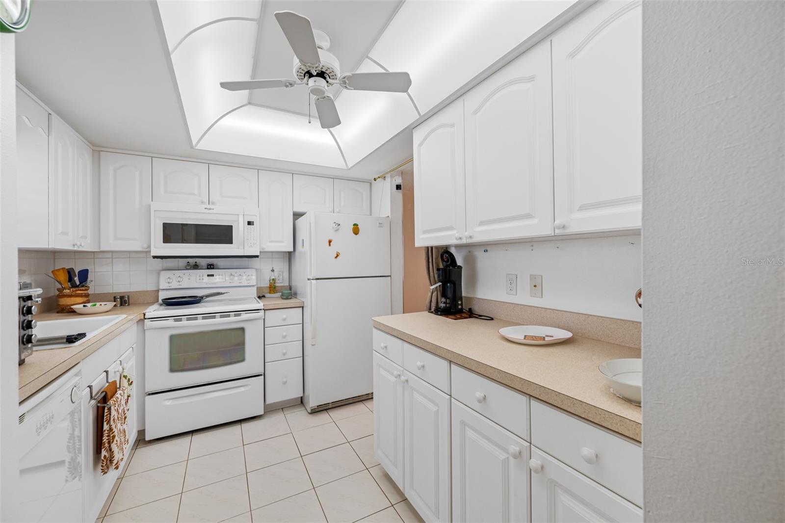 7050 SUNSET DR S #912, SOUTH PASADENA, FL, 33707