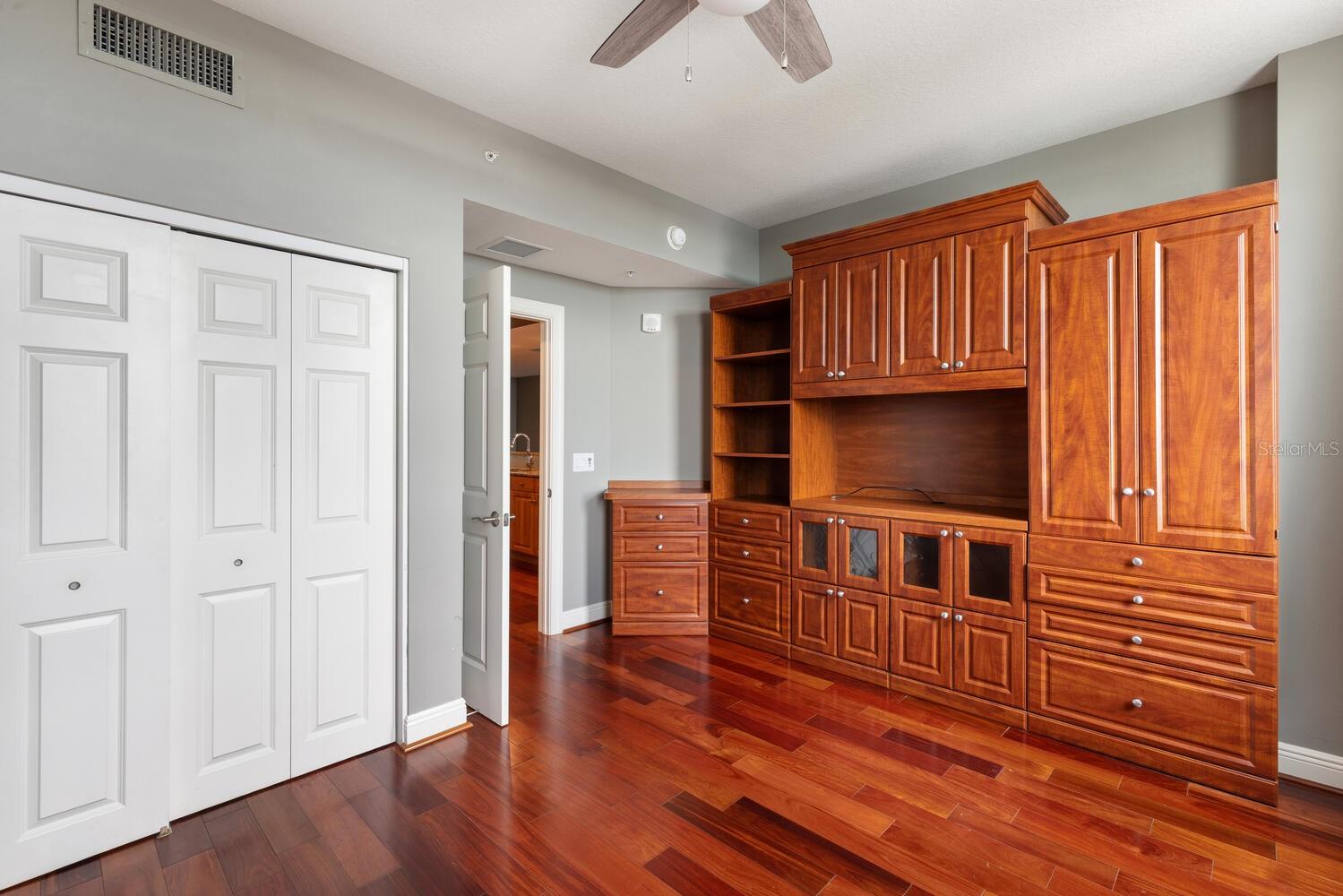 800 N TAMIAMI TRL #1412, SARASOTA, FL, 34236