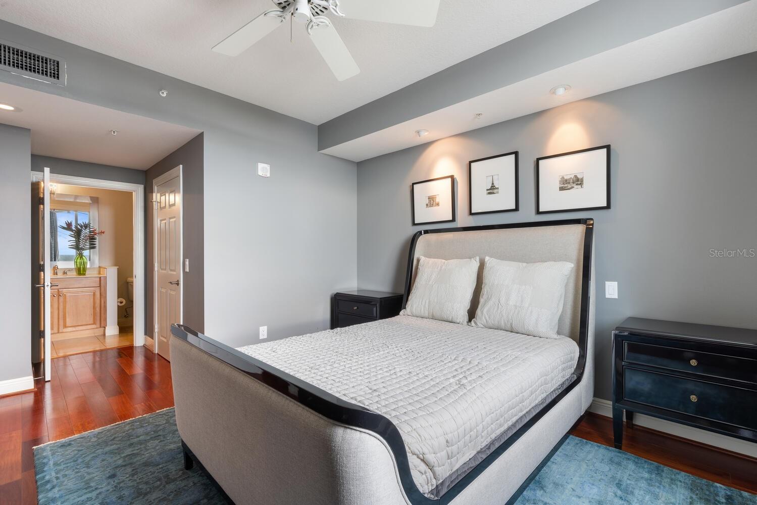 800 N TAMIAMI TRL #1412, SARASOTA, FL, 34236