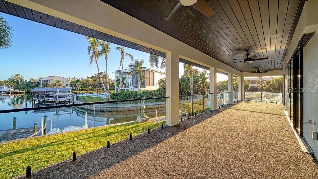 3920 ROBERTS POINT RD, SARASOTA, FL, 34242