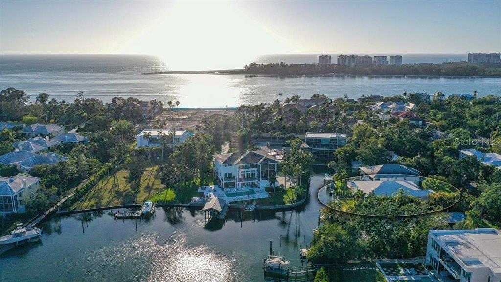 3920 ROBERTS POINT RD, SARASOTA, FL, 34242