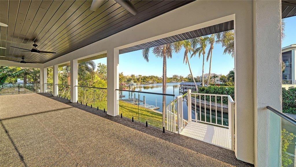 3920 ROBERTS POINT RD, SARASOTA, FL, 34242