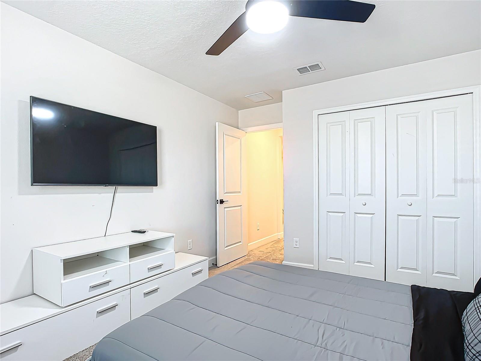 1130 RIVER FALLS CIR, DELAND, FL, 32720