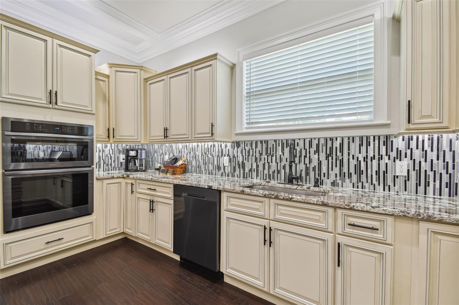 6701 S HIMES AVE, TAMPA, FL, 33611