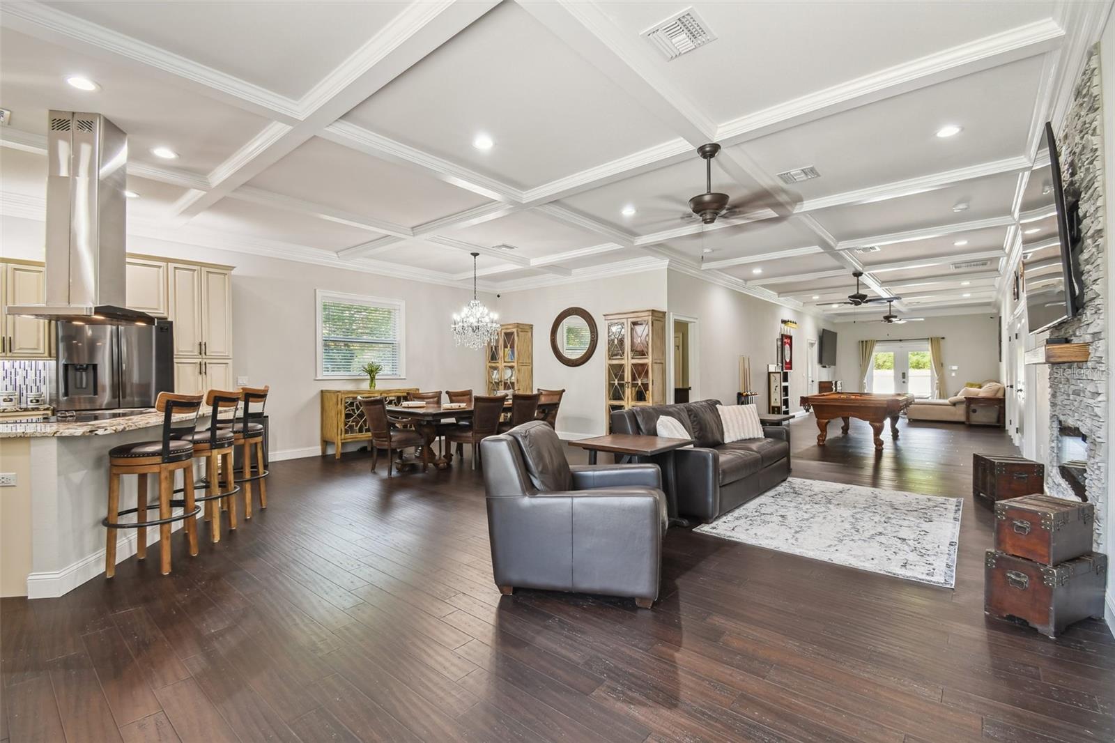 6701 S HIMES AVE, TAMPA, FL, 33611