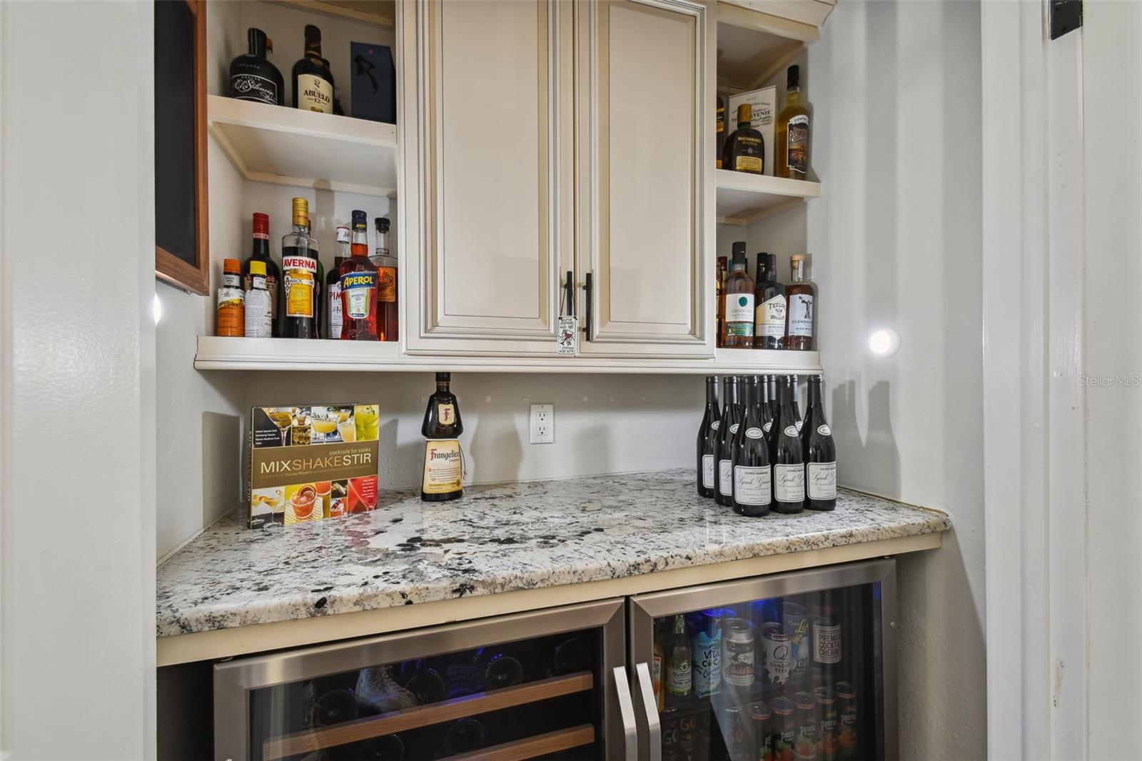 6701 S HIMES AVE, TAMPA, FL, 33611
