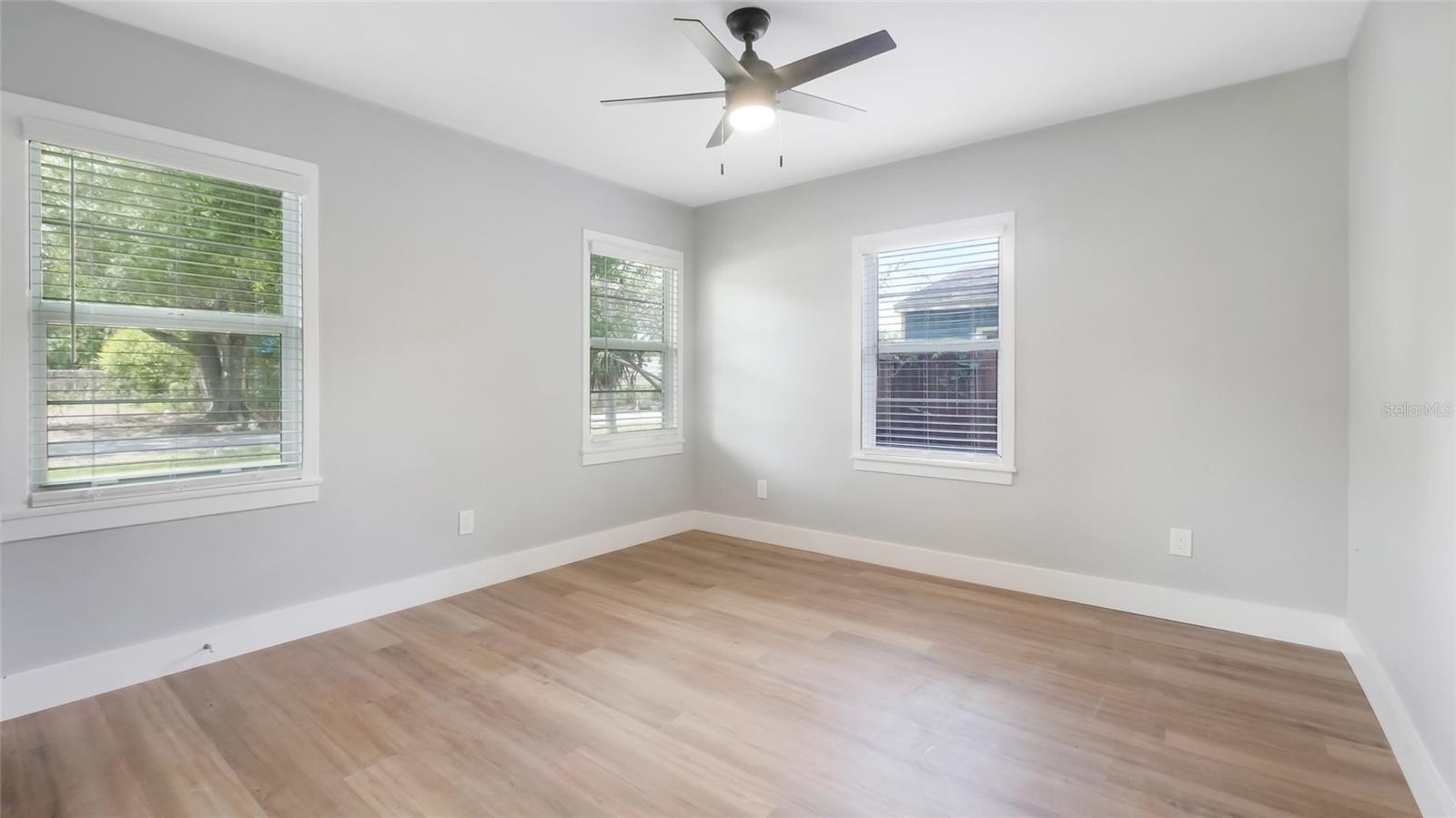 1715 N ALEXANDER RD, TAMPA, FL, 33603