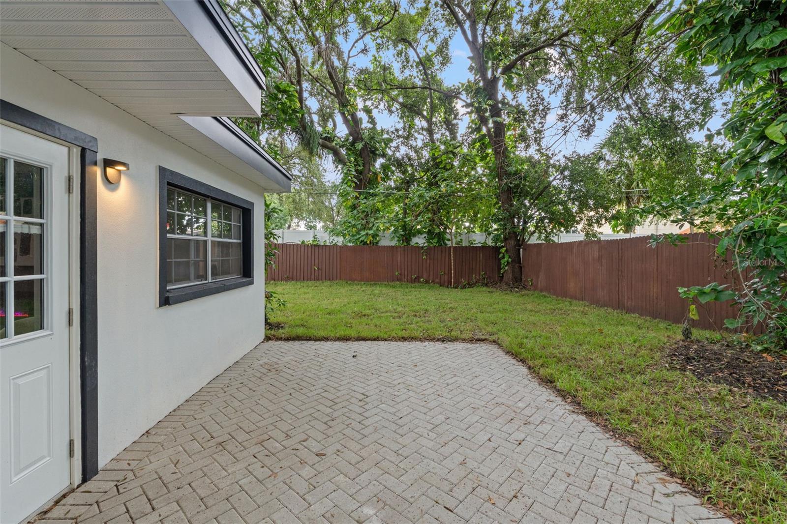 1715 N ALEXANDER RD, TAMPA, FL, 33603