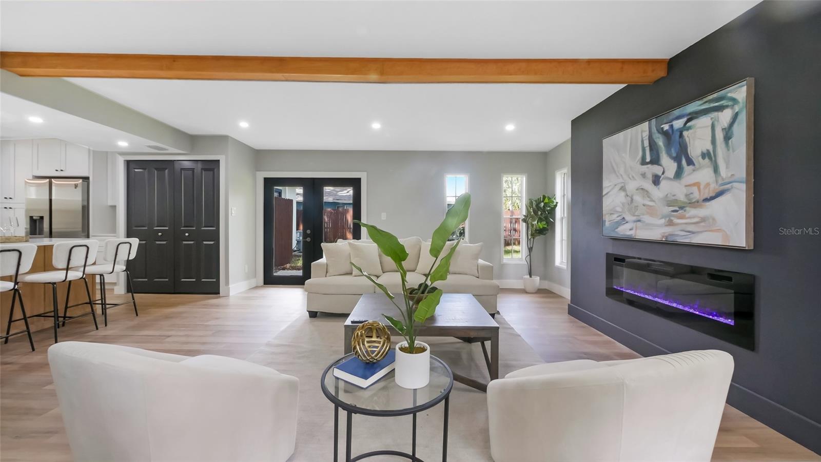 1715 N ALEXANDER RD, TAMPA, FL, 33603