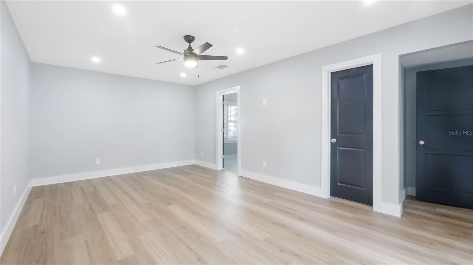 1715 N ALEXANDER RD, TAMPA, FL, 33603