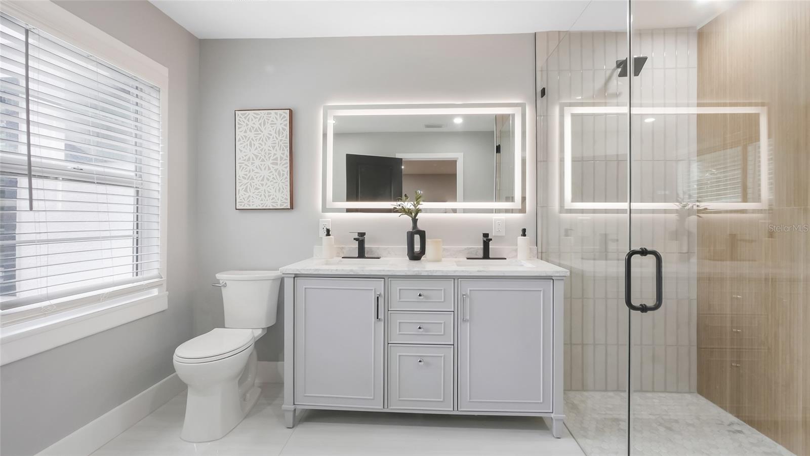 1715 N ALEXANDER RD, TAMPA, FL, 33603