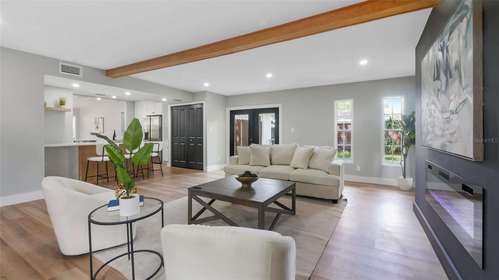 1715 N ALEXANDER RD, TAMPA, FL, 33603