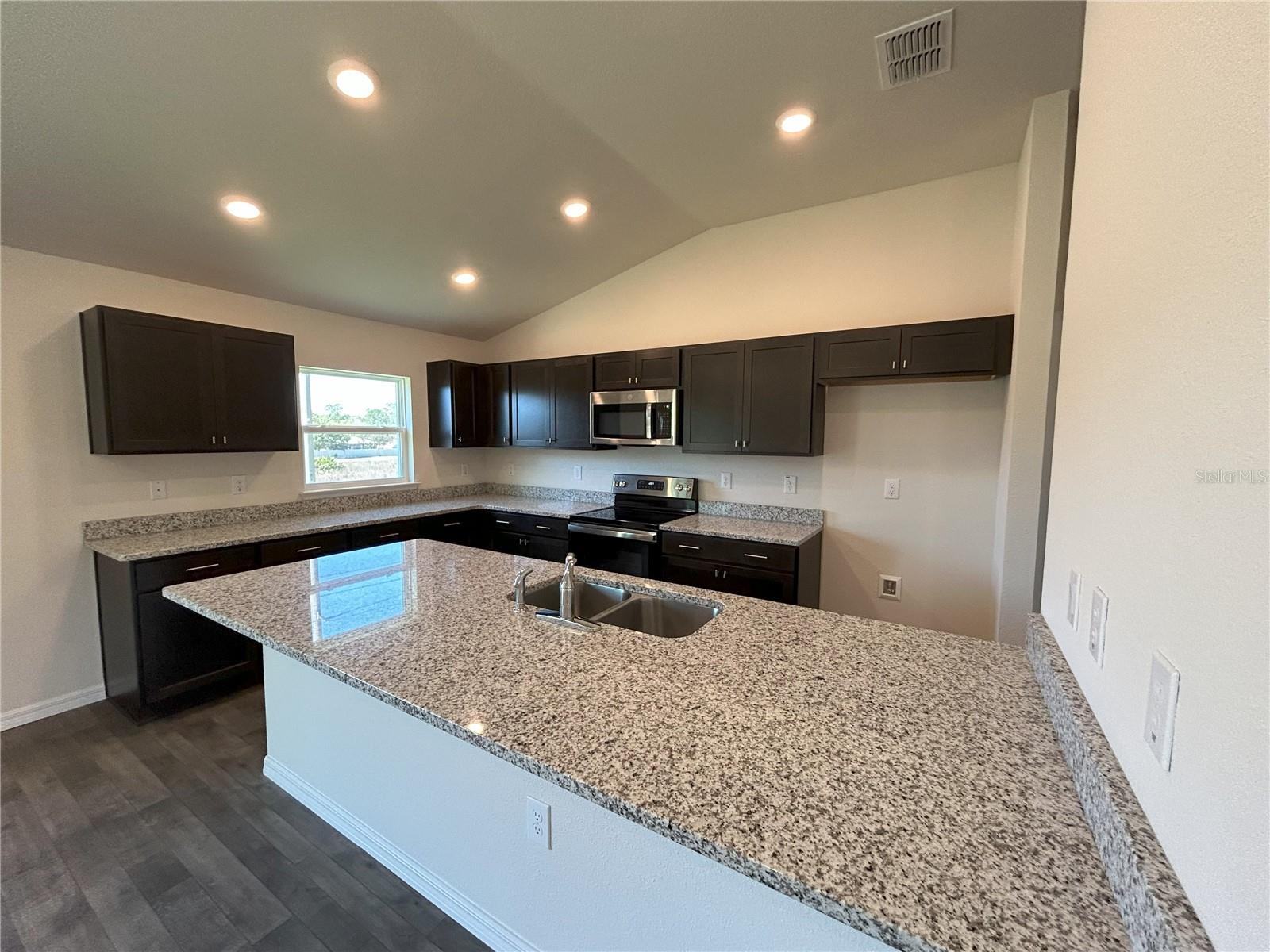 6272 SW 155 STREET RD, OCALA, FL, 34473