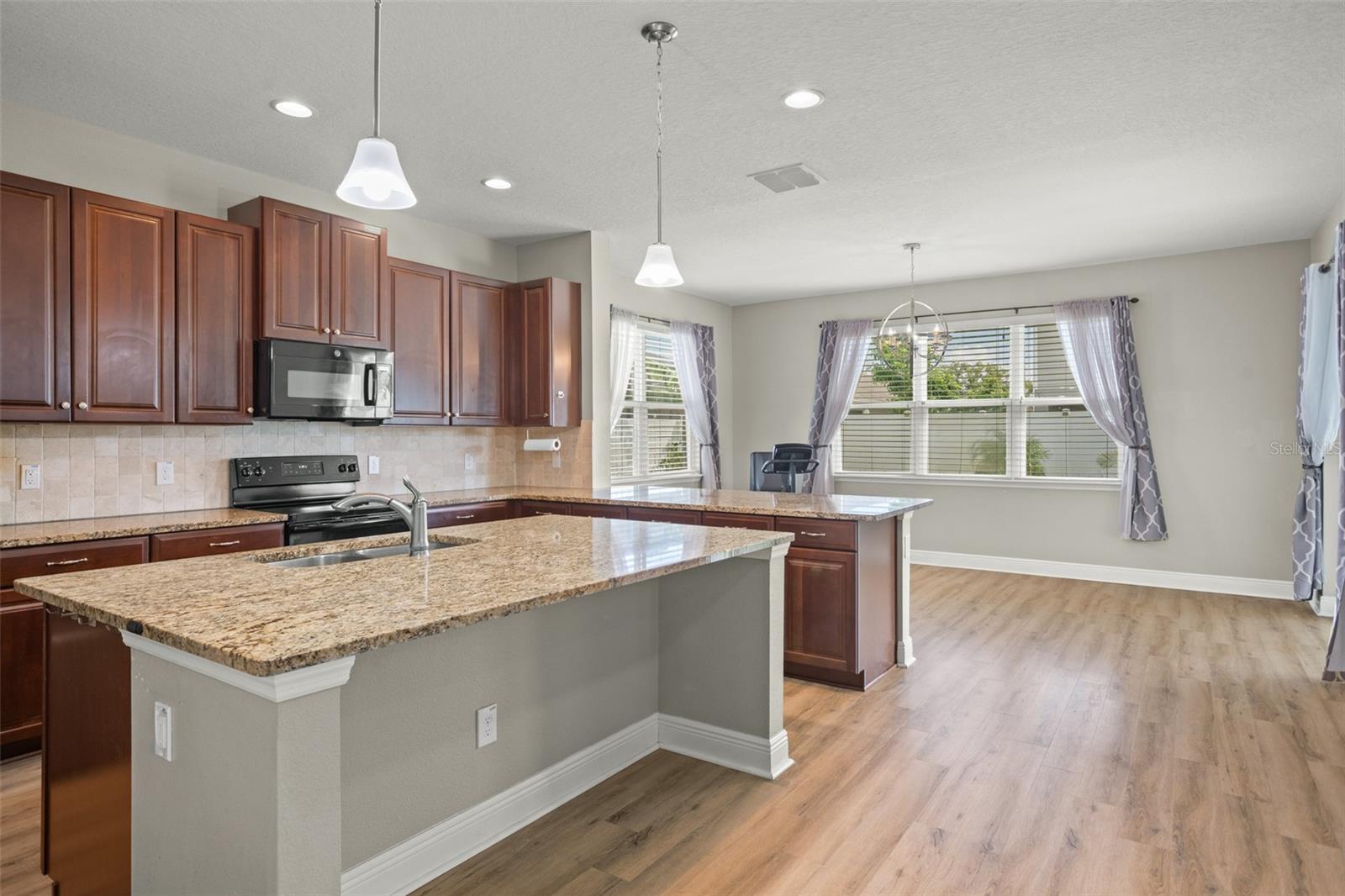 3658 CRAWLEY DOWN LOOP, SANFORD, FL, 32773