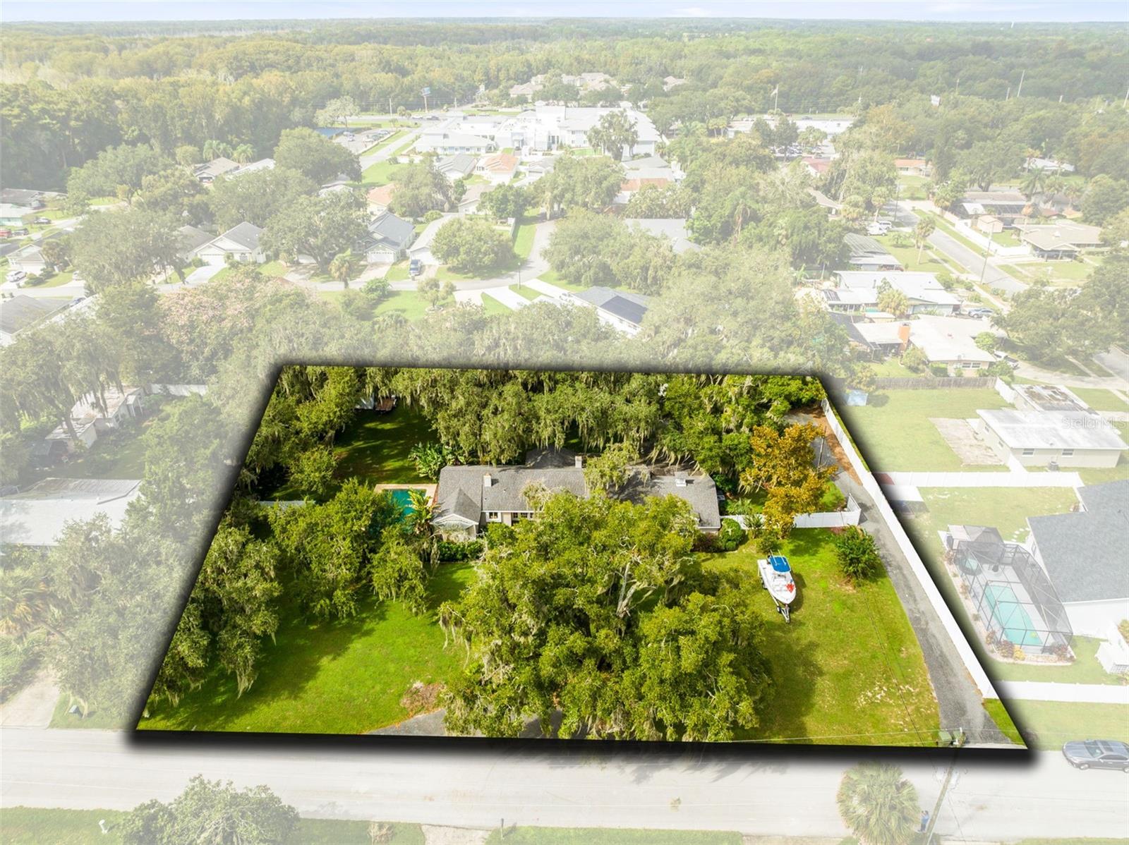 1617 PARK DR, LEESBURG, FL, 34748