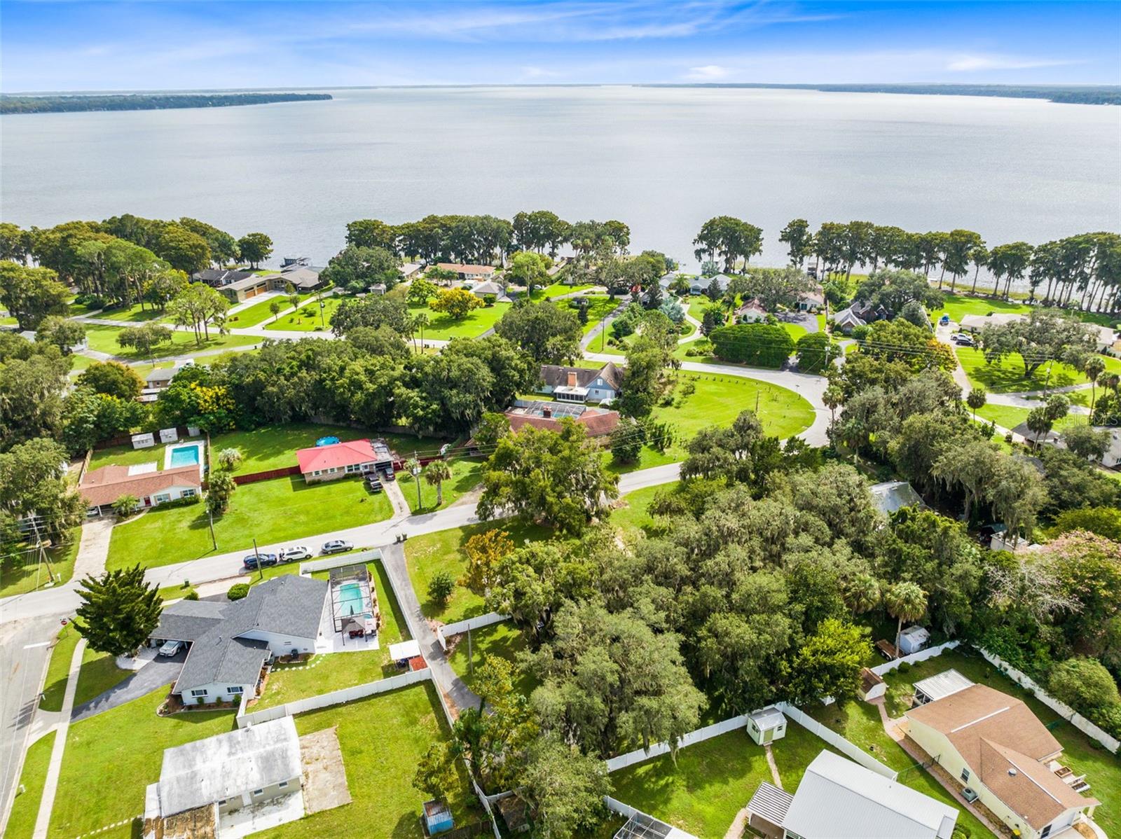 1617 PARK DR, LEESBURG, FL, 34748