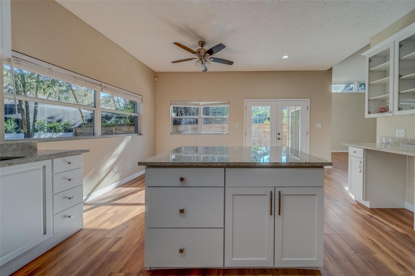 1833 HILLCREST ST, TARPON SPRINGS, FL, 34689