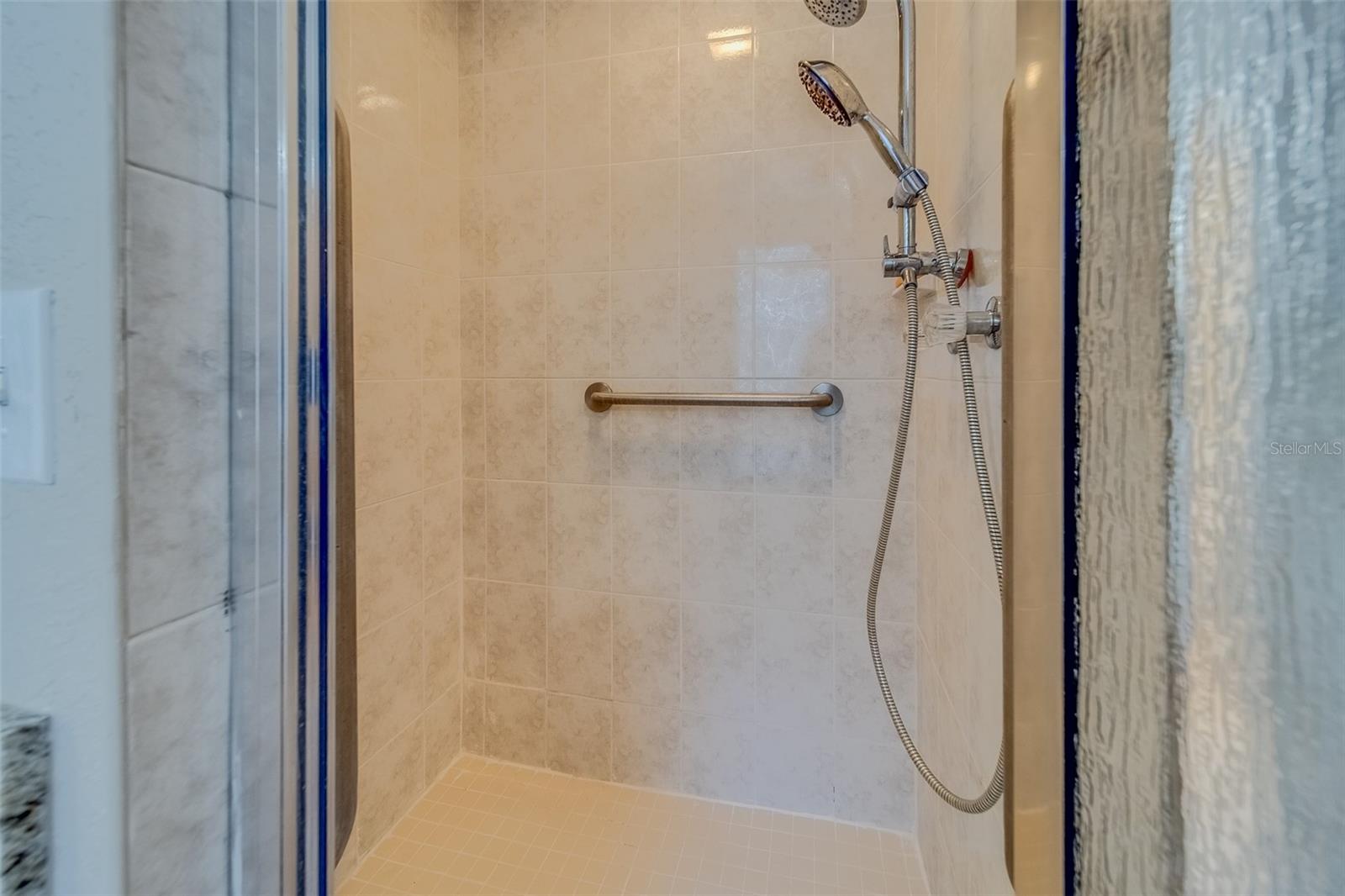 1833 HILLCREST ST, TARPON SPRINGS, FL, 34689
