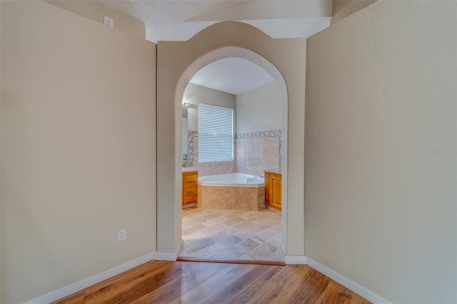 1833 HILLCREST ST, TARPON SPRINGS, FL, 34689