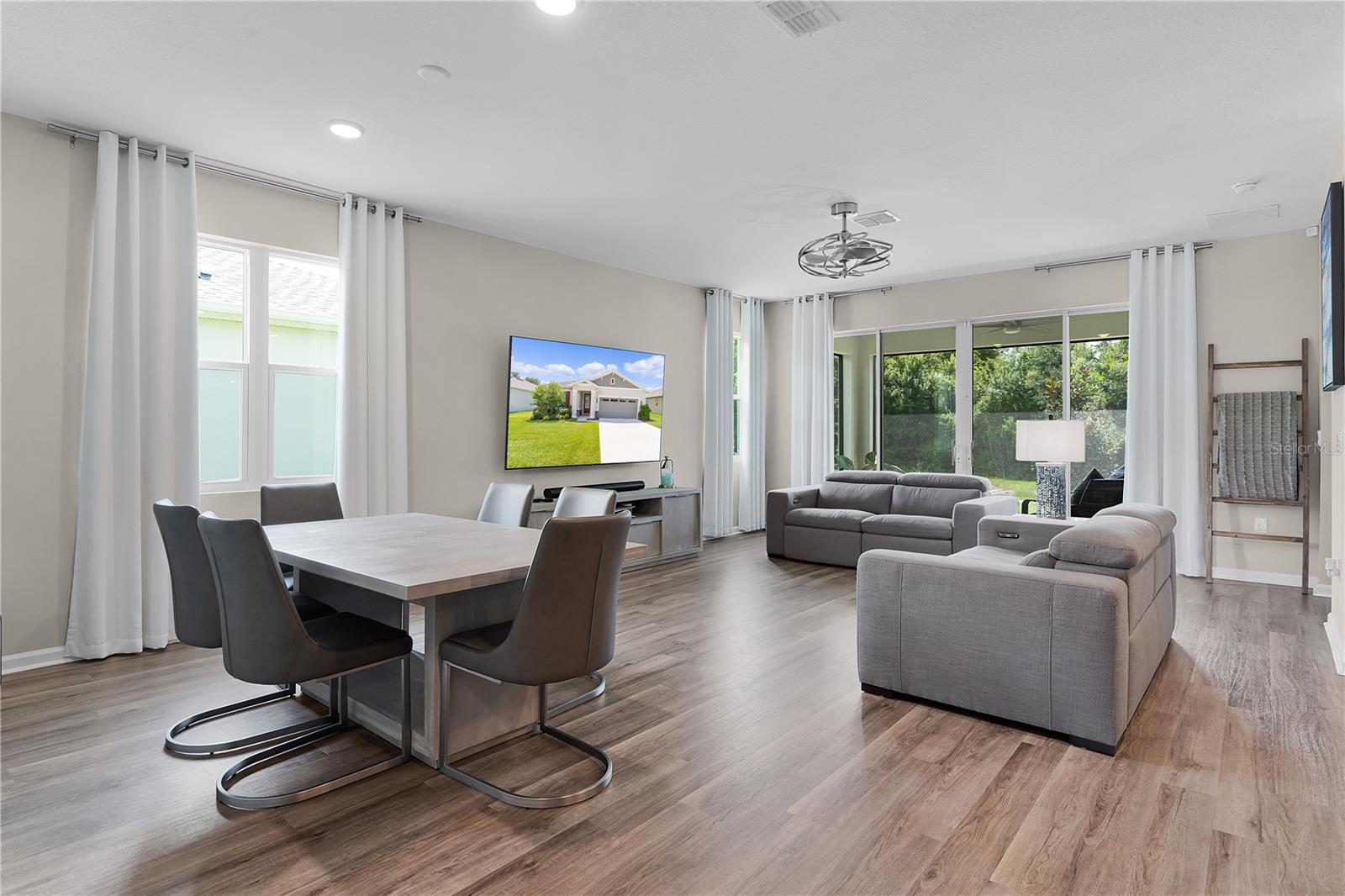 10204 SPRING LAKE DR, CLERMONT, FL, 34711