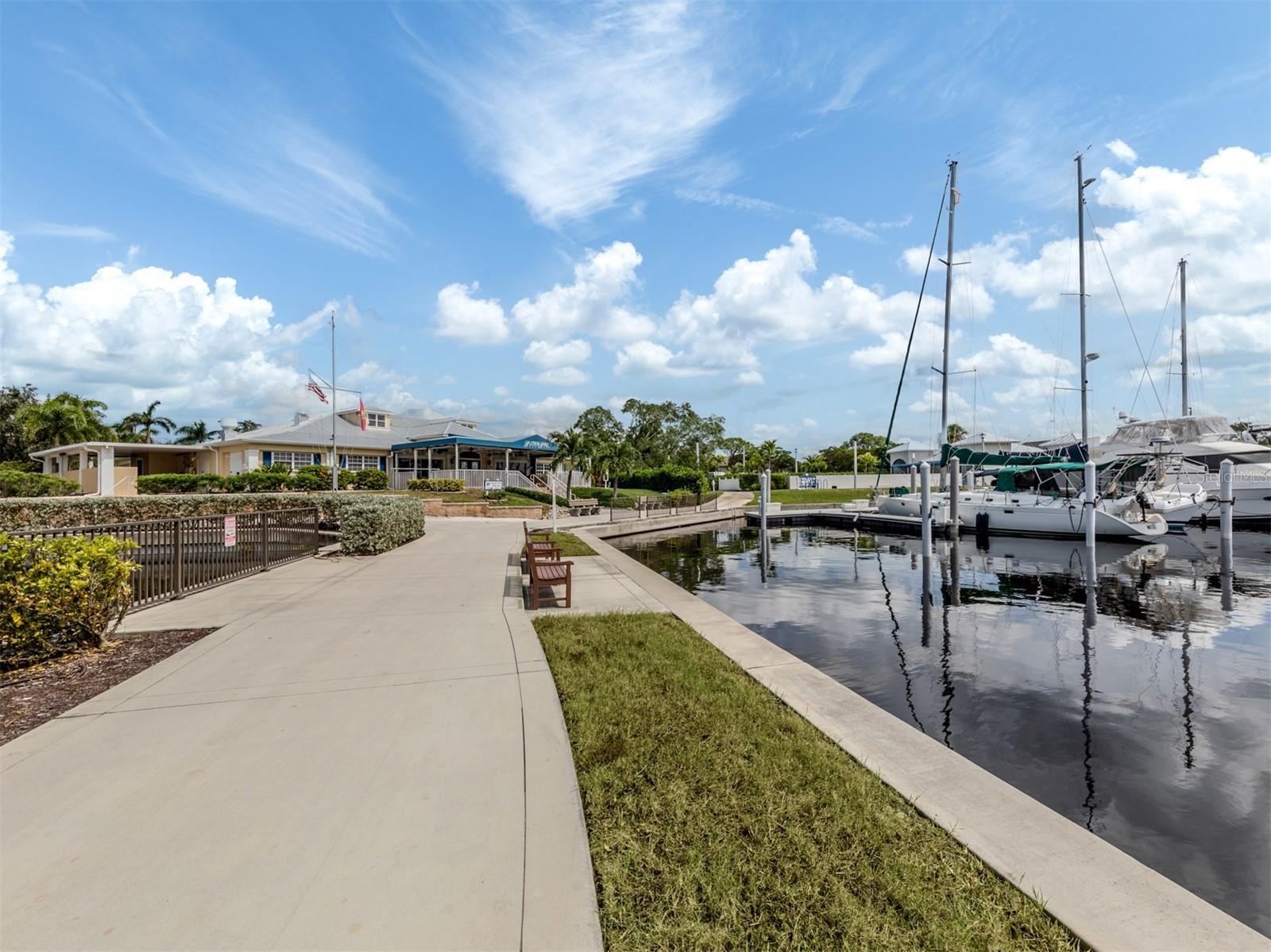 5050 MARIANNE KEY RD #3B, PUNTA GORDA, FL, 33955