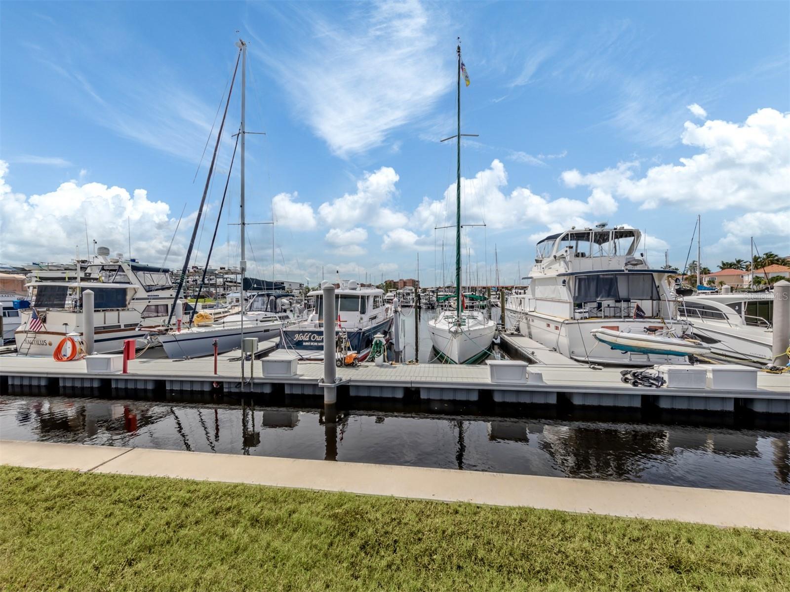 5050 MARIANNE KEY RD #3B, PUNTA GORDA, FL, 33955