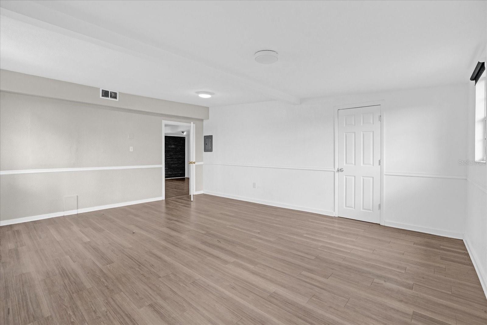 839 KENSINGTON DR, ORLANDO, FL, 32808