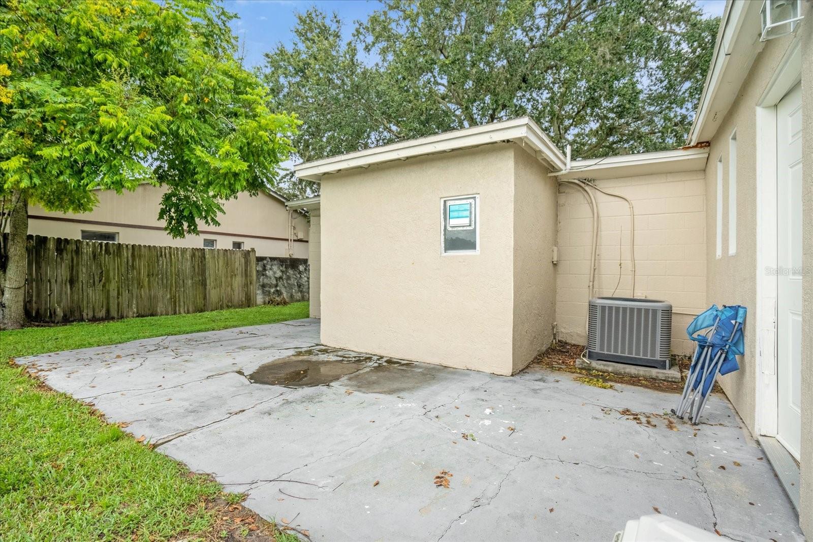 839 KENSINGTON DR, ORLANDO, FL, 32808
