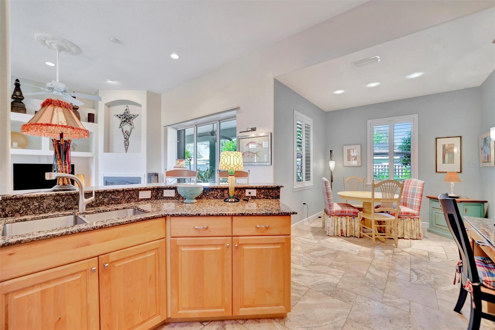 A4625328 Property Photo