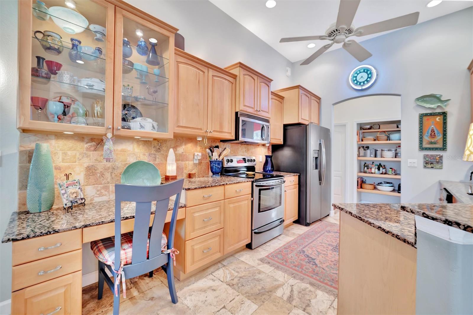 A4625328 Property Photo