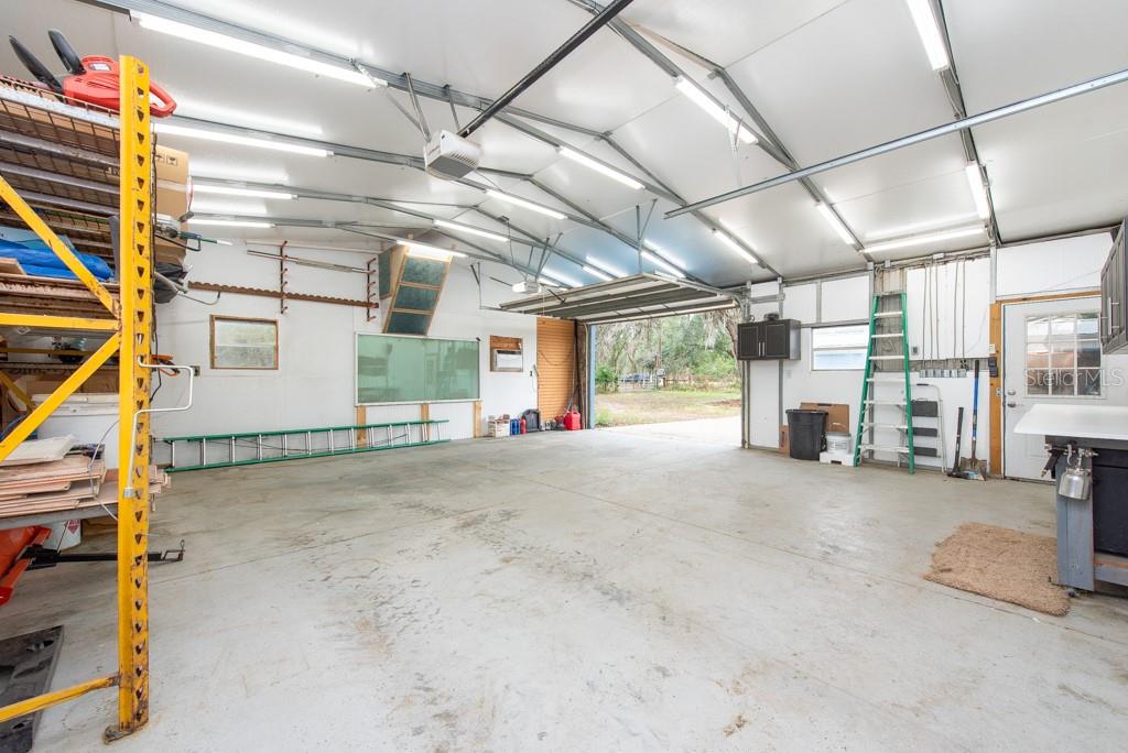 12805 FLINT CREEK RD, THONOTOSASSA, FL, 33592