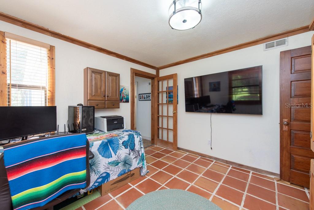 12805 FLINT CREEK RD, THONOTOSASSA, FL, 33592