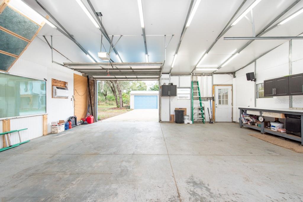 12805 FLINT CREEK RD, THONOTOSASSA, FL, 33592